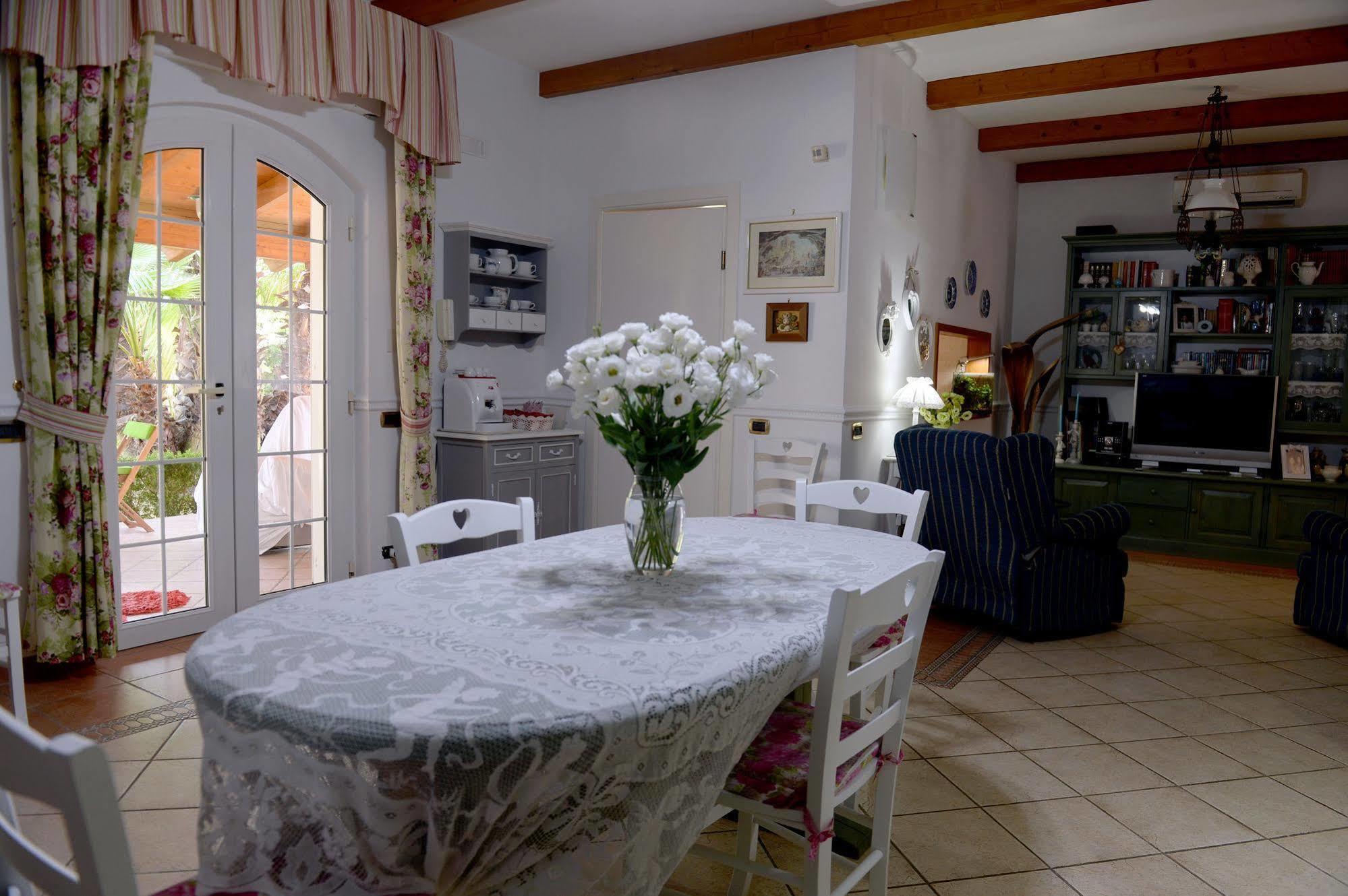 Bed and Breakfast Il Giardino Delle Jacaranda Talsano Zewnętrze zdjęcie